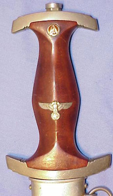 item377.jpg (7408 bytes)