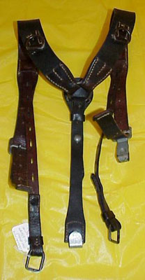 German WW II Combat "Y" Straps with "D" rings