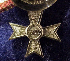 Miniature War Merit Knight's Cross without Swords with LDO Button