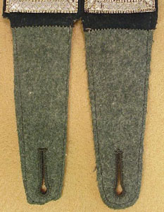 Army 17th Regt Feldwebel Shoulder Boards