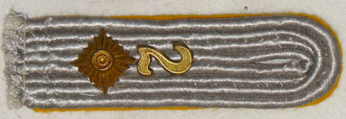 Army Cavalry 2nd Regt. Oberleutnant Dress Shoulder Board