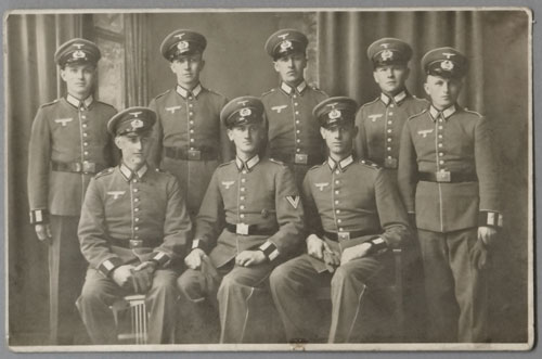 1940 dated Photo of Eight Army Enlisted