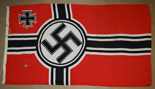 1929 Dated Kreigsmarine Plaque & World War I Reichskriegsflagge Flag
