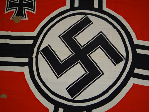 1929 Dated Kreigsmarine Plaque & World War I Reichskriegsflagge Flag
