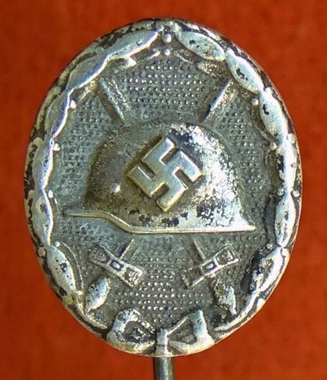 WW II Silver Wound Badge Stick Pin