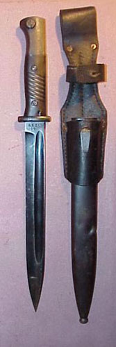 German WW II Model 98 Bayonet with Frog