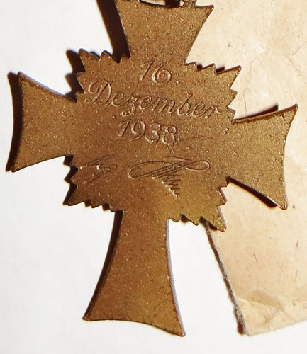 Bronze Mother Cross with Award Packet