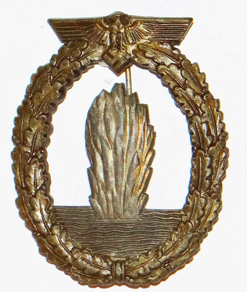 Kriegsmarine Minesweeper, Sub-Chaser & Escort Vessel War Badge Kriegsmarine Minesweeper, Sub-Chaser & Escort Vessel War Badge