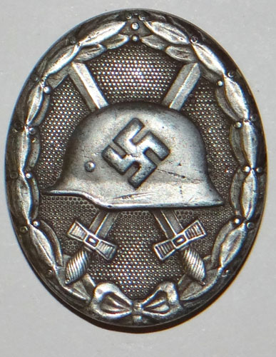 30 Marked SILVER WW II Wound Badge