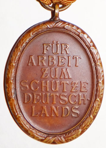 Bronze Close Combat Clasp