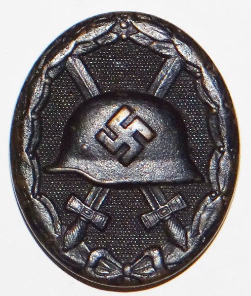 BLACK WW II Wound Badge