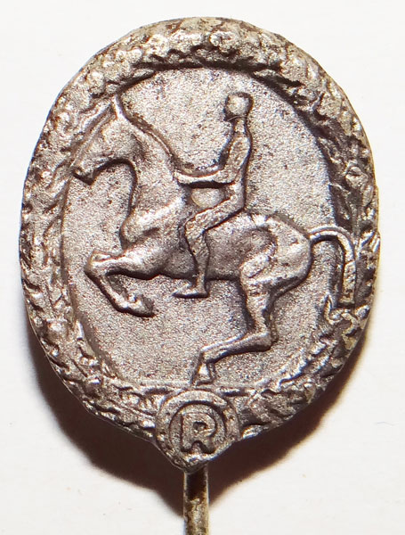 Miniature Silver Horseman’s Badge "Stick Pin" Miniature Silver Horseman’s Badge "Stick Pin"