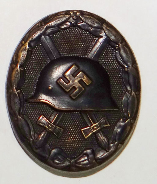 German WW II Black Wound Badge German WW II Black Wound Badge