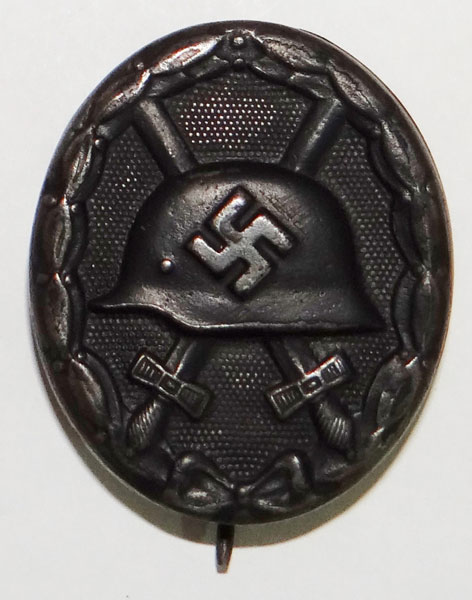 German WW II Black Wound Badge German WW II Black Wound Badge