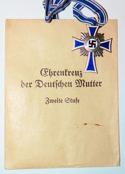 Silver Mothers Cross with Award Packet Silver Mothers Cross with Award Packet