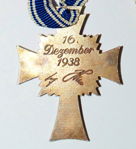Silver Mothers Cross with Award Packet