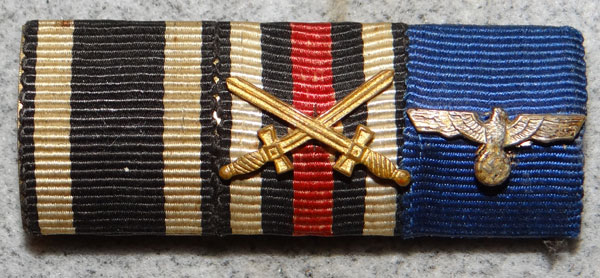 WW I / WW II Army Three Place Ribbon Bar WW I / WW II Army Three Place Ribbon Bar