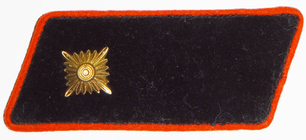 Reichsbahn 1924 Pattern Officials Collar Tab for Pay Group 4 "General Service w/o Specialty"