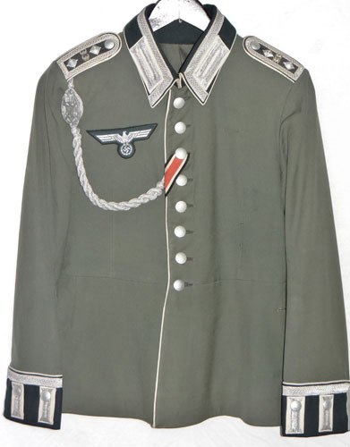 Army 33rd Infantry Regt. 4th PZ Div. Oberfeldwebel Dress Waffenrock Tunic