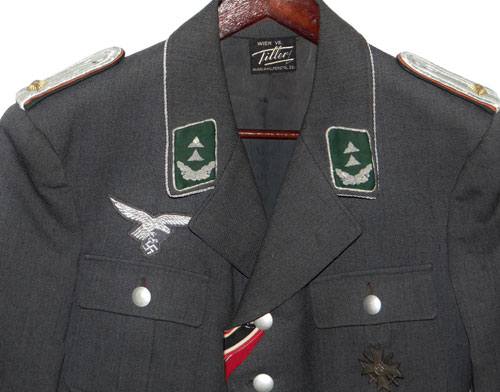 Luftwaffe Officials Tunic & Breeches with Rank of Oberleutnant