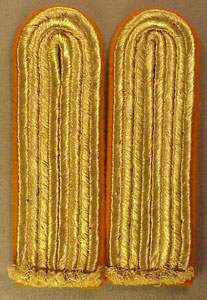 Luftwaffe Leutnant of Signal Troops Shoulder Boards & Collar Tabs Set