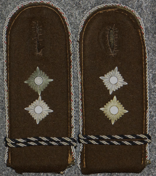 RAD Hauptvormann Shoulder Boards