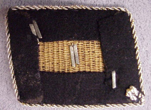 WSS Untersturmfuhrer Rank Collar Tab