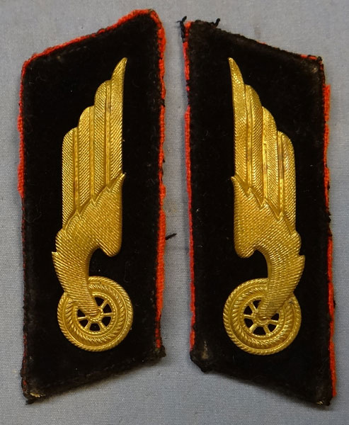 Reichsbahn 1st Pattern Collar Tabss