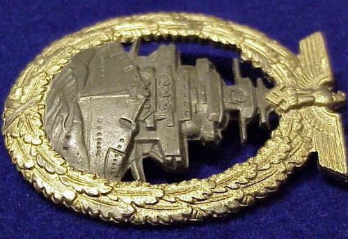 Boxed Bronze Panzer Assault Badge by Hermann Aurich