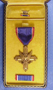 Cased World War II Army "Distinguished Service Cross"