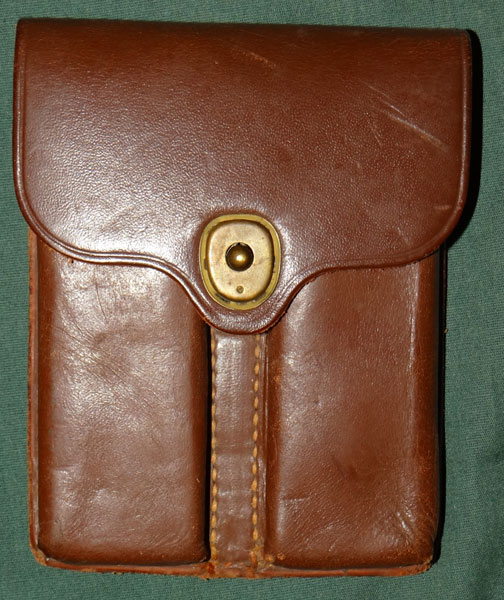 1946 Dated Leather Automatic Pistol Clip Pouch 1946 Dated Leather Automatic Pistol Clip Pouch