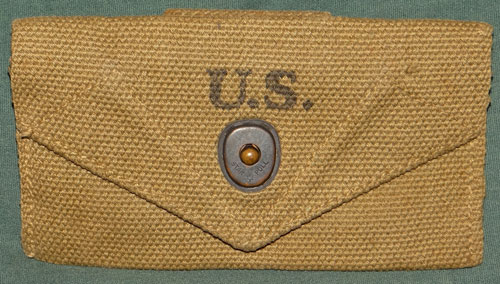 WW II U.S. M-1924 First Aid Pouch
