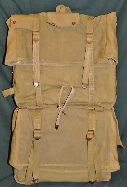 U.S.M.C. WW II Haversack & Knapsack U.S.M.C. WW II Haversack & Knapsack