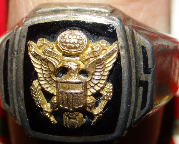 WW II U.S. Army Officers Ring