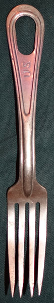 WW II U.S. Fork for the Meat Can