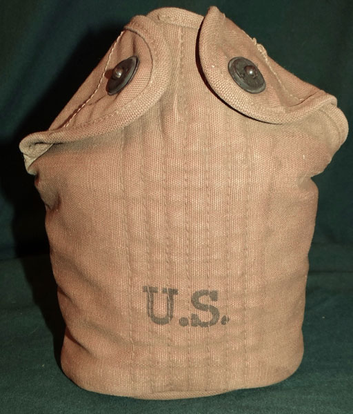 M-1910 WW II U.S. Canteen Cover M-1910 WW II U.S. Canteen Cover