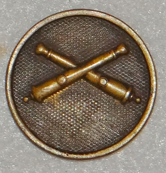 WW I U.S. Army Artillery Type I Enlisted Collar Disk