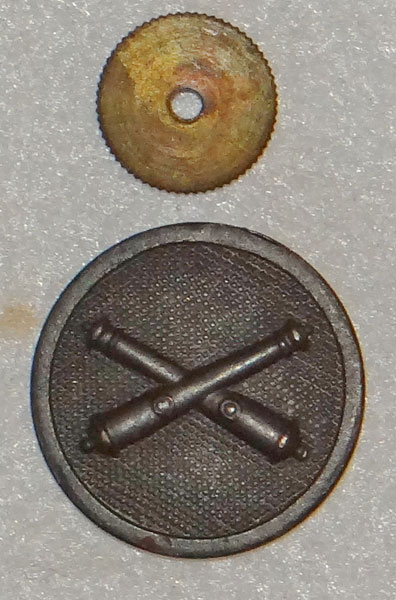 WW I U.S. Army Artillery Type I Enlisted Collar Disk