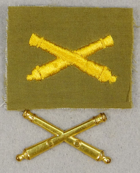 WW II Army Artillery Officer Collar Insignia WW II Army Artillery Officer Collar Insignia