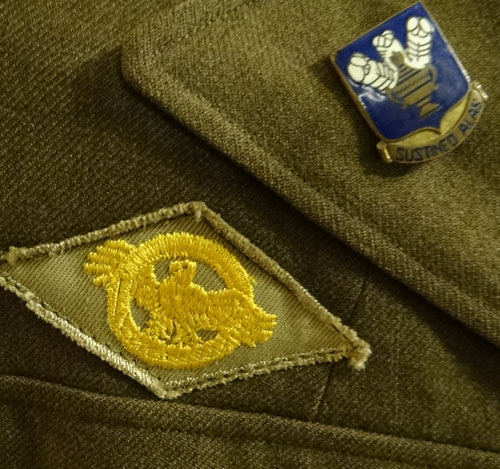 WW II Army 30th Infantry Div. Corporal Uniform Set