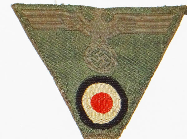 Army NCO/EM M43 Cloth Field Cap Insignia