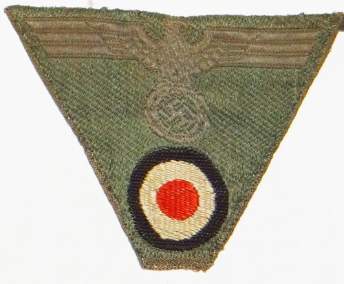Army NCO/EM M43 Cloth Field Cap Insignia