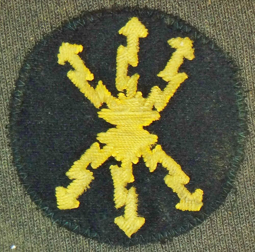 "CUT OFF" Army Funkmeister (Signal Sgt.) Specialist Badge