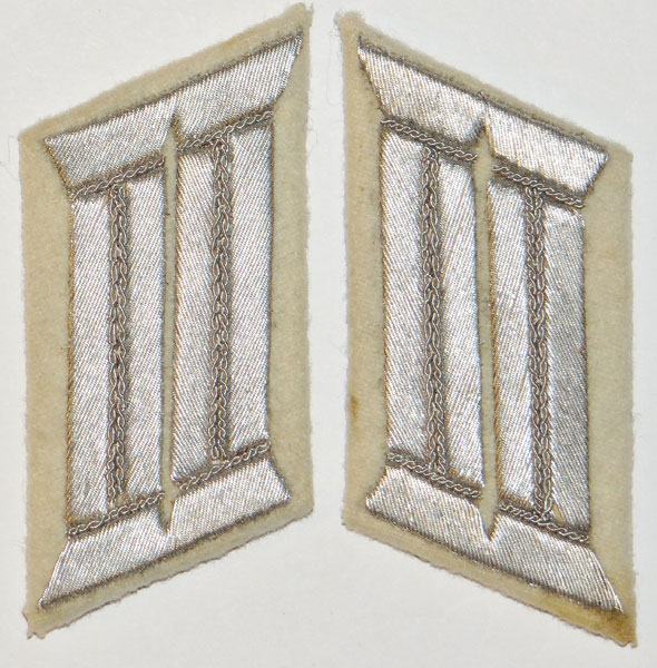 Army "Artillery" 1st Pattern NCO/EM Collar Tab