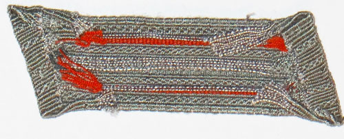 Army 1st Pattern NCO/EM Artillery Troops Collar Tab