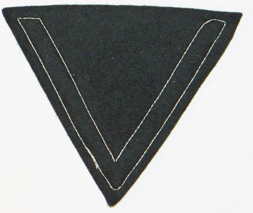 Army Enlisted Artillery Cloth Insignia Group