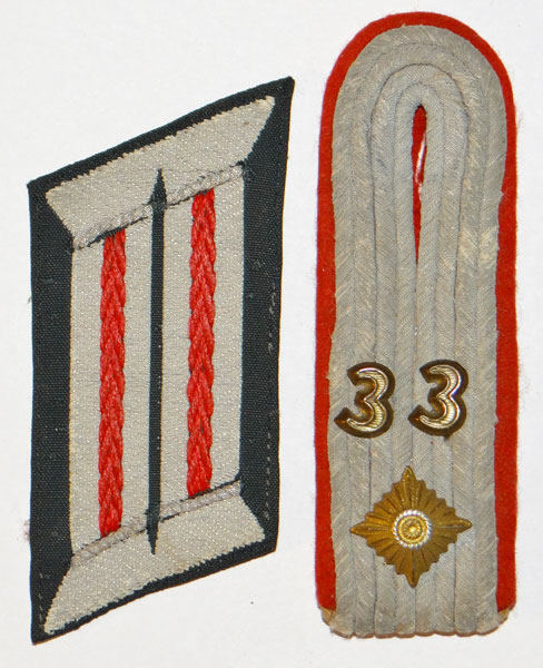 Army 33rd Artillery Regt. Oberleutnant Shoulder Board & Collar Tab SET