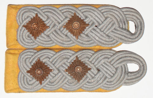 Army Signal Troops Shoulder Boards for Rank of Oberst