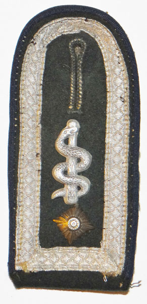 Army Medical Feldwebel Shoulder