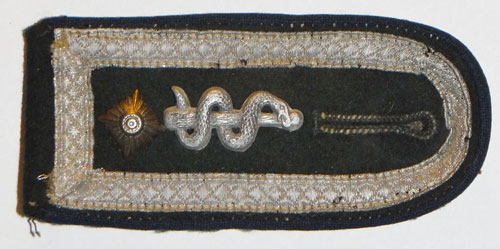 Army Medical Feldwebel Shoulder